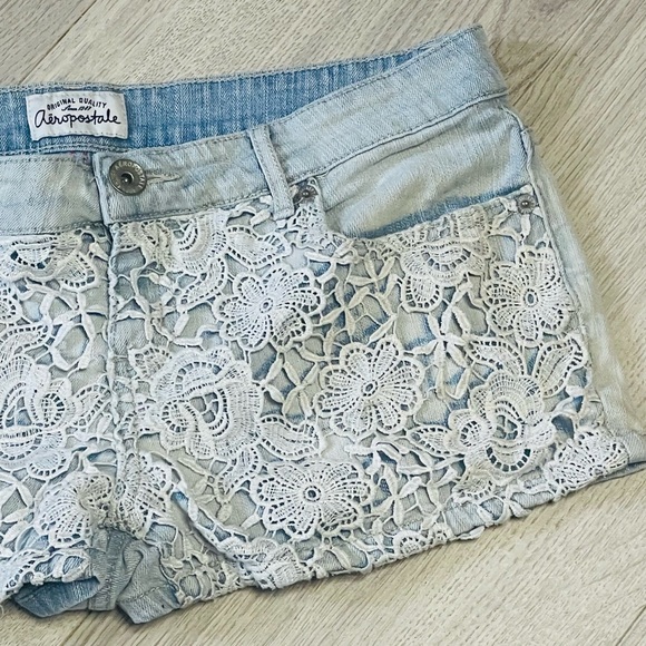 Aeropostale Lace Front Women's Light Blue Short Shorts - Picture 2 of 9